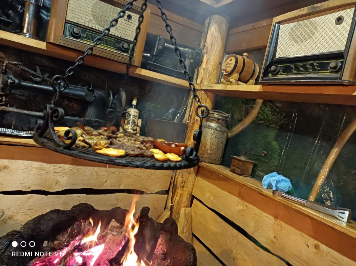 Pokoje U Sarnowskich กอสเชียลิสกอ ภายนอก รูปภาพ
